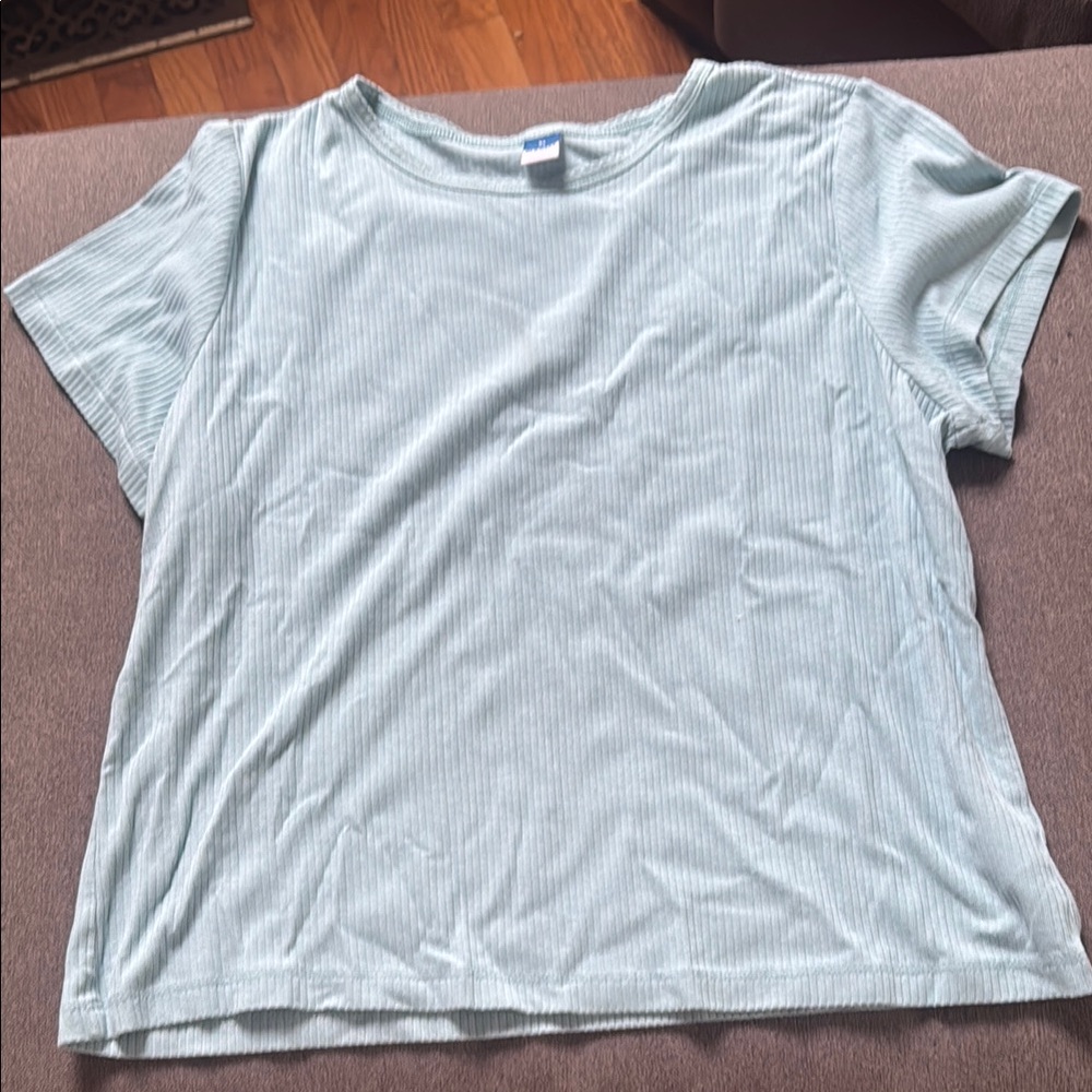 Old Navy Light Blue Short Sleeve Tee